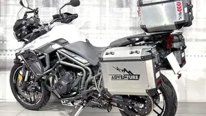 Triumph Tiger 800 XRx (2015 - 17)  (2)