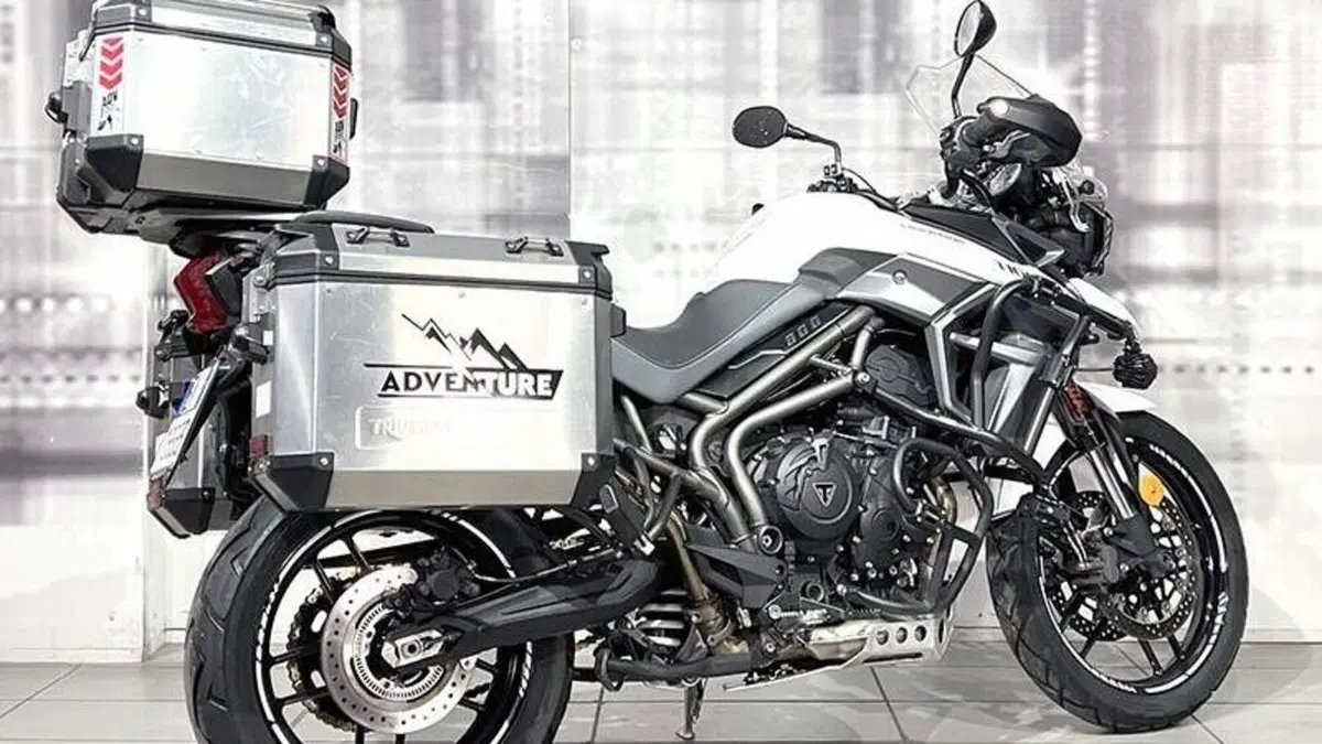 Triumph Tiger 800 XRx (2015 - 17)  (8)