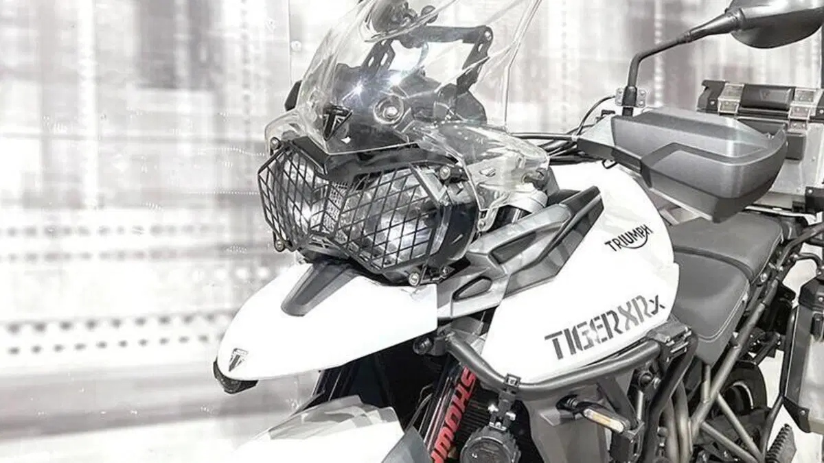 Triumph Tiger 800 XRx (2015 - 17)  (9)