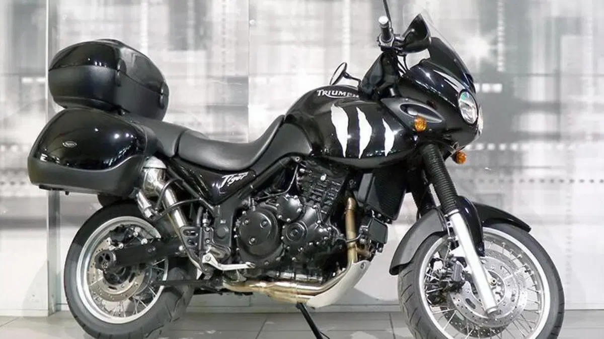 Triumph Tiger 955 (2002 - 06) 