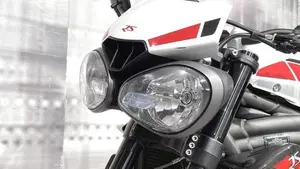 Triumph Speed Triple 1050 RS (2018 - 20)  (4)