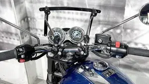 Triumph Bonneville Bobber TFC (2025)  (6)