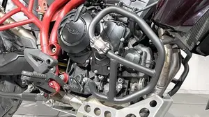 Triumph Tiger 800 XC ABS (2010 - 14)  (3)