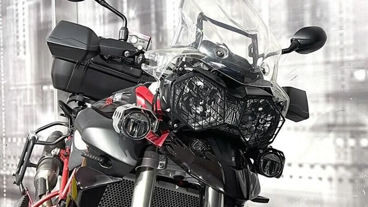 Triumph Tiger 800 XC ABS (2010 - 14)  (9)