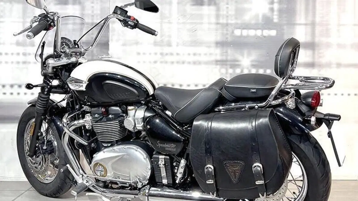 Triumph Bonneville Speedmaster 1200 (2018 - 20)  (2)