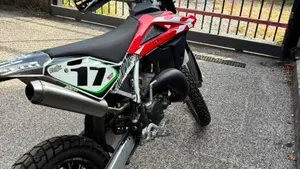 Husqvarna WR 125 (2012)  (2)