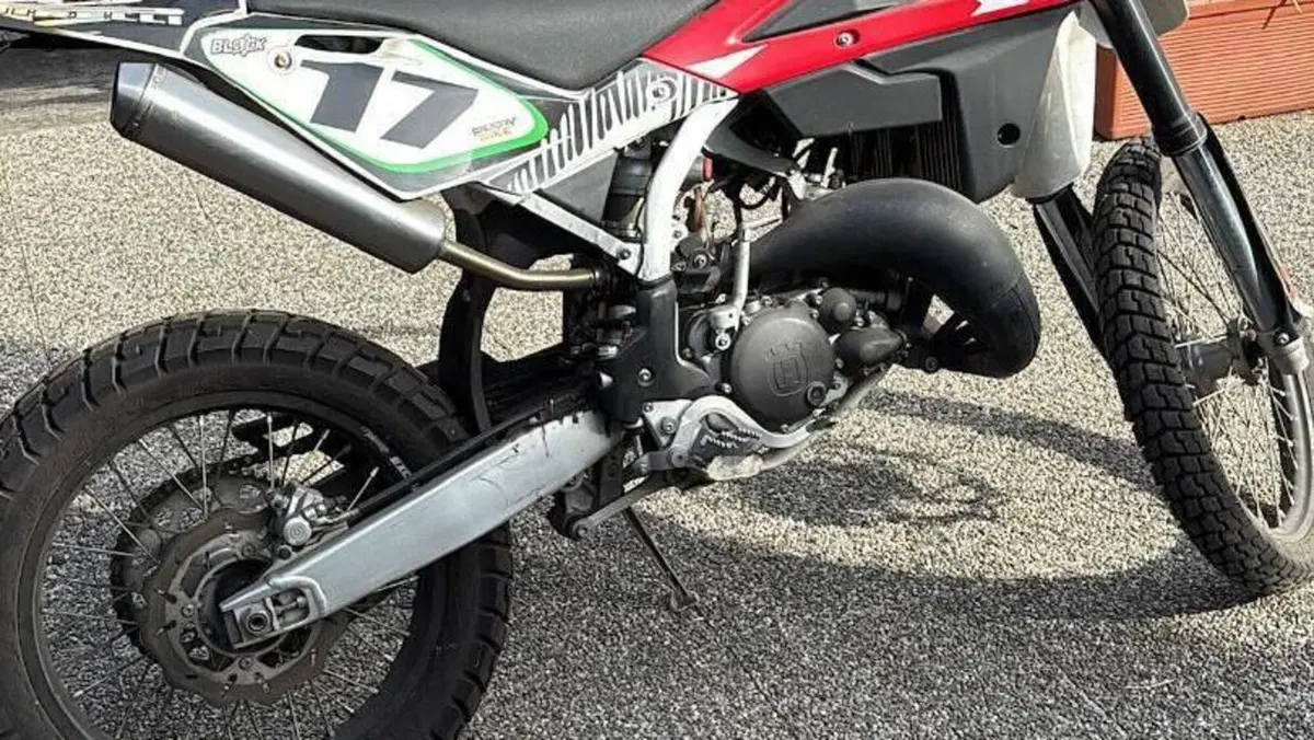 Husqvarna WR 125 (2012)  (3)