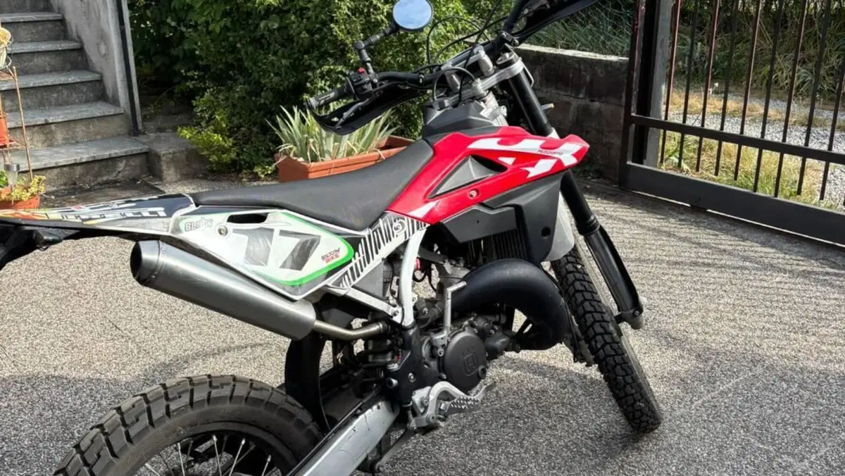 Husqvarna WR 125 (2012)  (5)