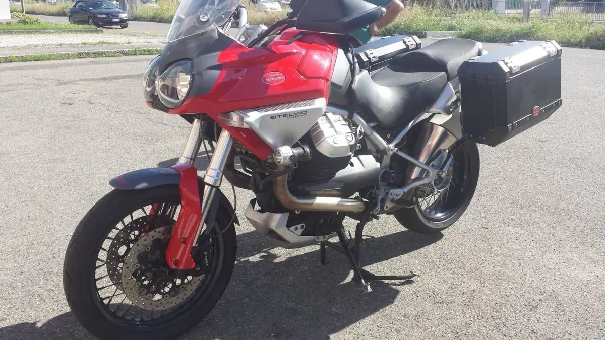 Moto Guzzi Stelvio 1200 4V (2008 - 10)  (3)