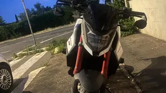 Honda CB 750 Hornet (2023 - 24) usata