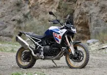 BMW F 900 GS: la videoscheda tecnica per sapere tutto di lei [VIDEO]