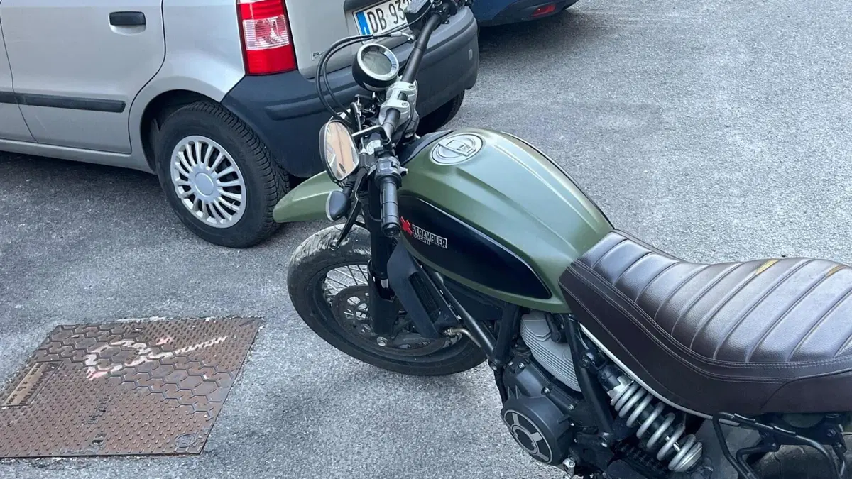 Ducati Scrambler 800 Urban Enduro (2015 - 16)  (10)