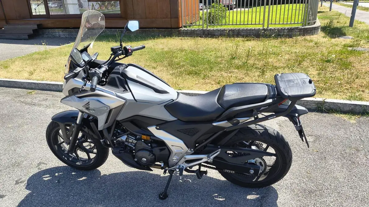 Honda NC 750 X (2021 - 24)  (2)