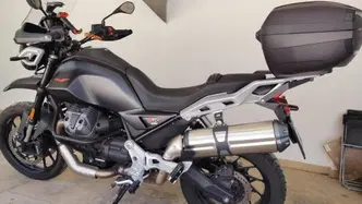 Moto Guzzi V85 Strada (2024 - 26) usata
