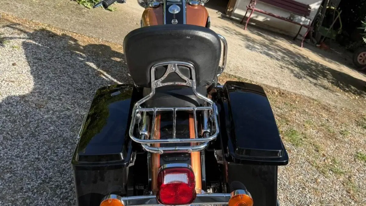 Harley-Davidson 1584 Road King Classic (2007 - 11) - FLHRCI  (5)