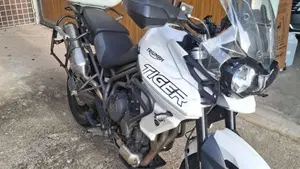 Triumph Tiger 800 XRx (2018 - 20)  (5)