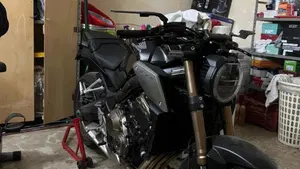 Honda CB 650 R (2019 - 20)  (4)