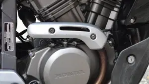 Honda Transalp XL 650V (2005 - 06)  (7)