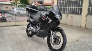 Honda Transalp XL 650V (2005 - 06)  (13)