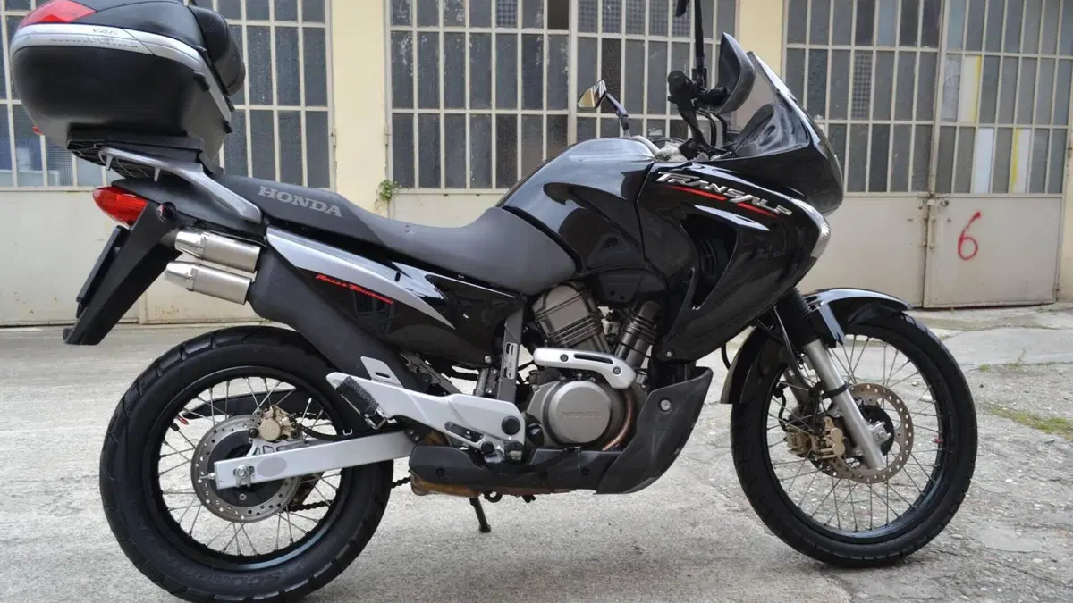 Honda Transalp XL 650V (2005 - 06)  (14)