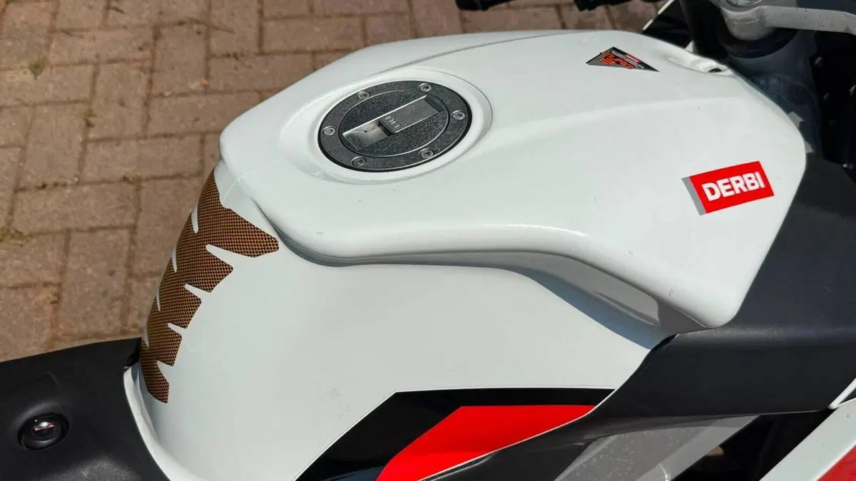 Derbi GPR 125 Racing (2004 - 12)  (9)