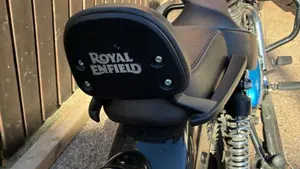 Royal Enfield Meteor 350 (2021 - 26)  (4)