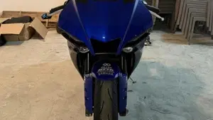Yamaha YZF R1 (2020 - 25)  (2)