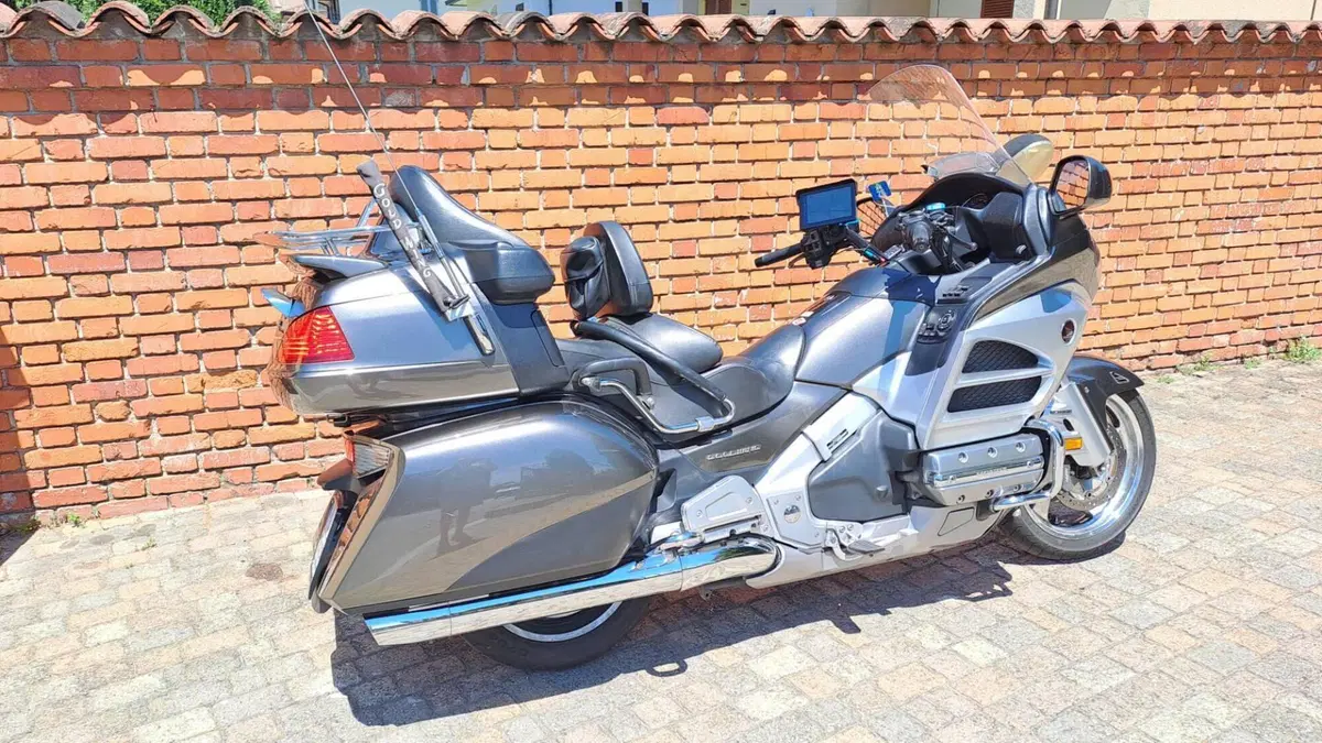 Honda GL 1800 Gold Wing (2012 - 17)  (8)