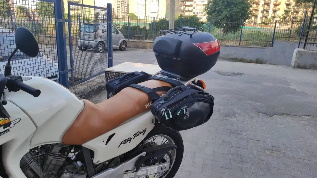 Honda   (3)