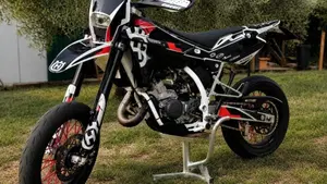 Husqvarna SM 125 (2010 - 12) 