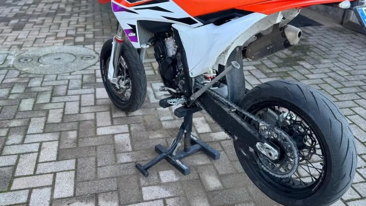 KTM 125 SX (2024)  (2)