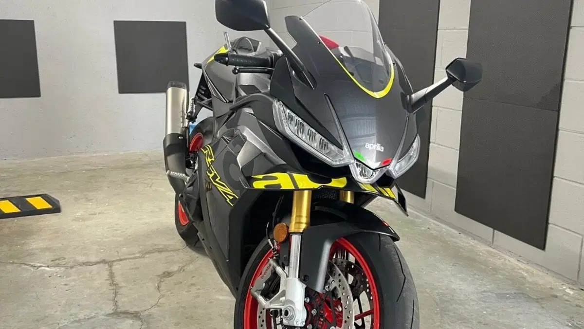 Aprilia RSV4 1100 (2025 - 26) 