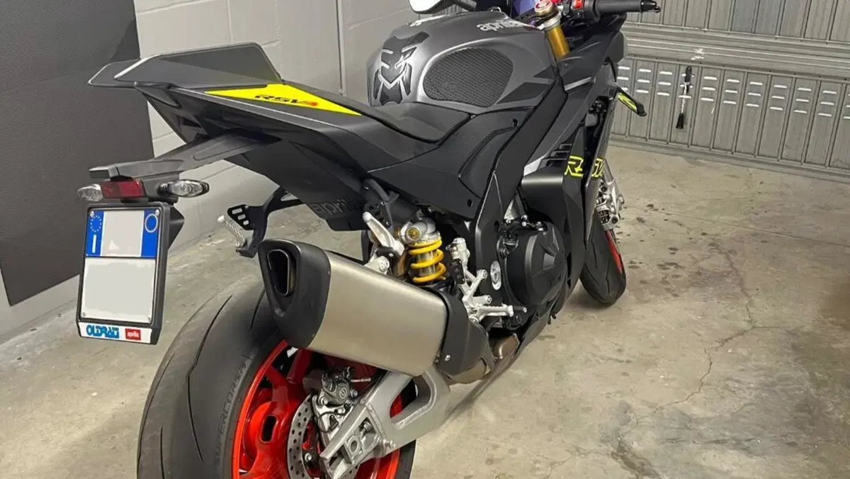 Aprilia RSV4 1100 (2025 - 26)  (3)