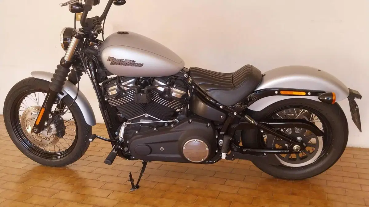 Harley-Davidson 107 Street Bob (2018 - 20) - FXBB  (5)