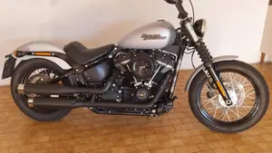 Harley-Davidson 107 Street Bob (2018 - 20) - FXBB  (7)