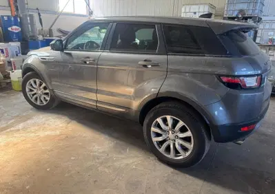 Land Rover Range Rover Evoque 2.0 eD4 5p. Pure (3)