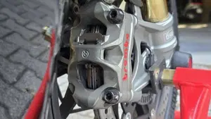 Aprilia RSV4 1100 Factory (2021 - 24)  (11)