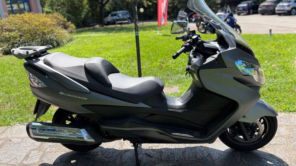 Suzuki Burgman AN 400 Lux ABS (2012 - 17)  (2)