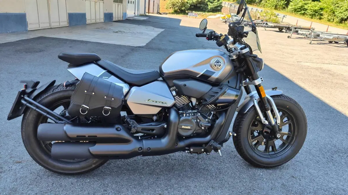Benelli Leoncino 400 Bobber (2026) 