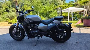 Benelli Leoncino 400 Bobber (2026)  (2)