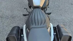 Benelli Leoncino 400 Bobber (2026)  (10)