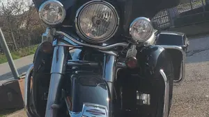 Harley-Davidson 1584 Electra Glide Ultra Classic (2007) - FLHTCU 
