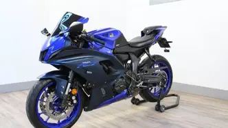 Yamaha YZF R7 (2021 - 25) usata