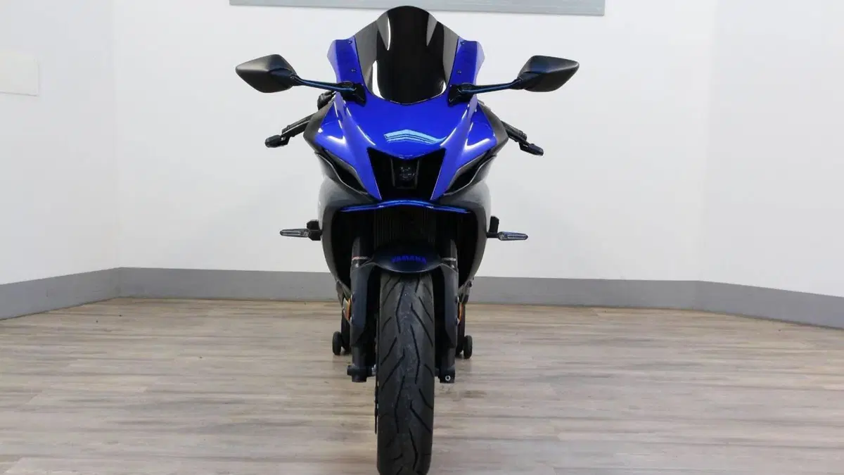 Yamaha YZF R7 (2021 - 25)  (4)