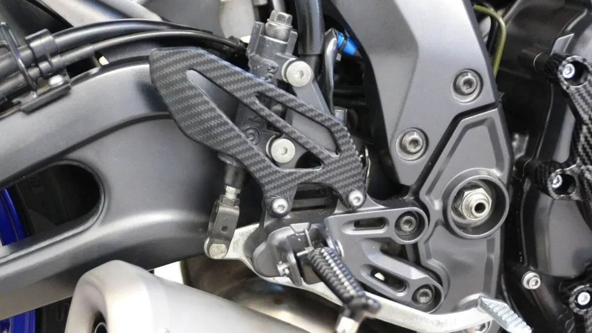 Yamaha YZF R7 (2021 - 25)  (13)
