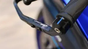Yamaha YZF R7 (2021 - 25)  (14)