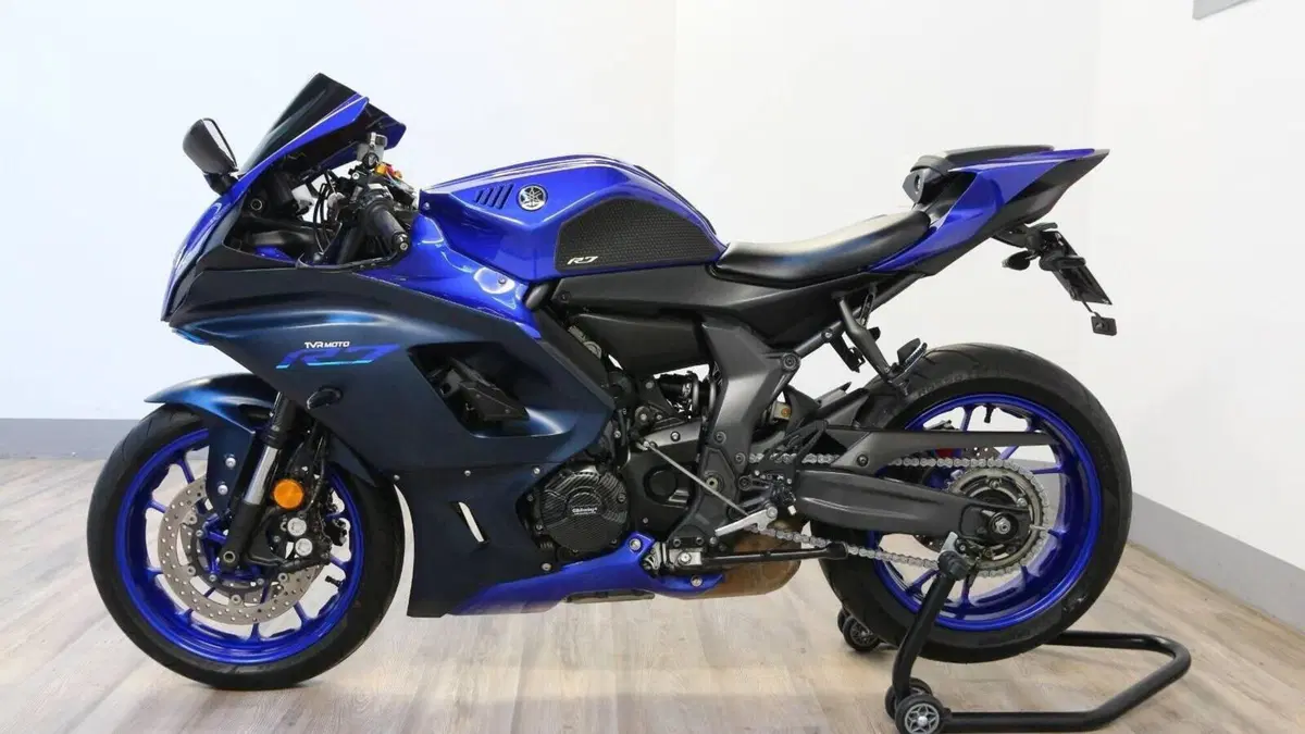 Yamaha YZF R7 (2021 - 25)  (17)