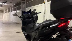 Yamaha T-Max 560 (2020 - 21)  (5)