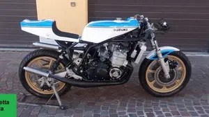 Suzuki   (3)