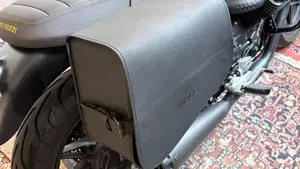 Moto Guzzi V7 Stone Centenario (2021 - 22)  (4)